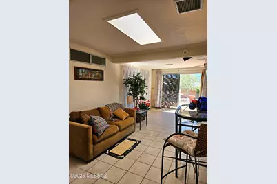 2035 S San Ray Drive, Green Valley, AZ 85614 - Photo 11