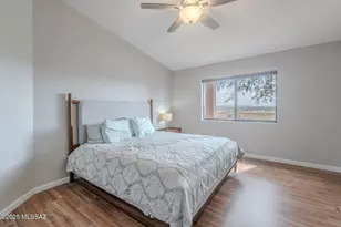 1493 W Hidden Crest Ct, Green Valley, AZ 85622 - Photo 11