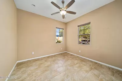13265 N Chiracahua Peak Drive, Oro Valley, AZ 85755 - Photo 23