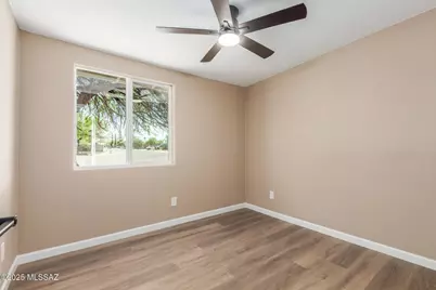 4702 S Apple Tree Avenue, Tucson, AZ 85730 - Photo 21