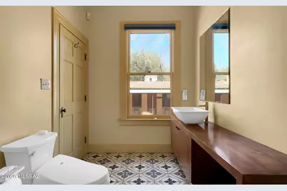 207 E University Boulevard, Tucson, AZ 85705 - Photo 15