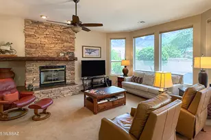 68 E Sunridge Pl, Oro Valley, AZ 85737 - Photo 11