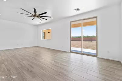 913 N Blue Slate Drive, Vail, AZ 85641 - Photo 11