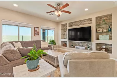 21458 E Patriot Lane, Red Rock, AZ 85145 - Photo 13