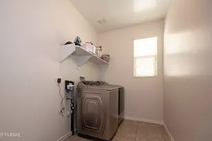 5758 S Clonmellon Ave, Tucson, AZ 85747 - Photo 27