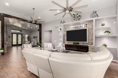 834 S Deer Meadow Loop, Tucson, AZ 85745 - Photo 15