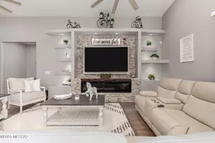 834 S Deer Meadow Loop, Tucson, AZ 85745 - Photo 15