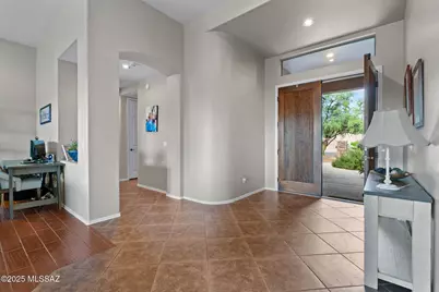 709 W Bright Canyon Drive, Oro Valley, AZ 85755 - Photo 5