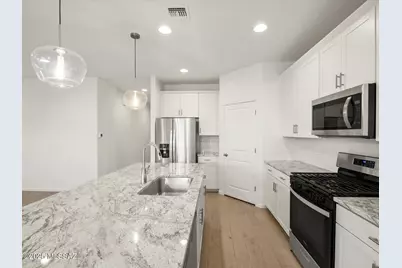 8263 S Clara Roberts Way, Tucson, AZ 85747 - Photo 3