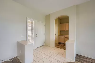917 E Royal Ridge Drive, Oro Valley, AZ 85755 - Photo 5