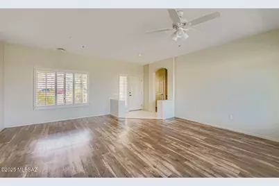 917 E Royal Ridge Drive, Oro Valley, AZ 85755 - Photo 9