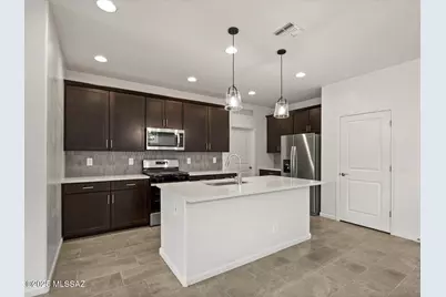 12615 E Remi Drive, Vail, AZ 85641 - Photo 17