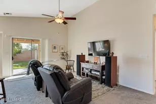 3486 S Sun Splash Dr, Tucson, AZ 85713 - Photo 25