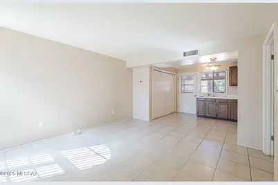 468 S Paseo Aguila #C, Green Valley, AZ 85614 - Photo 13