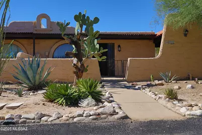 5213 N Tigua Drive, Tucson, AZ 85704 - Photo 1