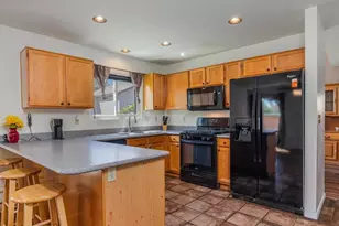 3007 W Country Hill Dr, Tucson, AZ 85742 - Photo 7