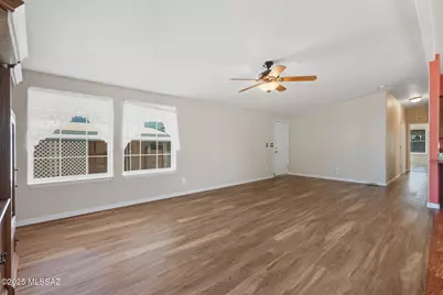 5000 E Grant Road #207, Tucson, AZ 85712 - Photo 9