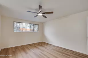 8724 E Kenyon Dr, Tucson, AZ 85710 - Photo 29