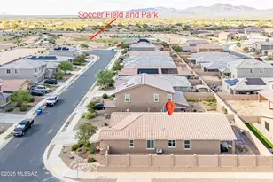 7821 S Wolf Creek Dr, Tucson, AZ 85757 - Photo 29