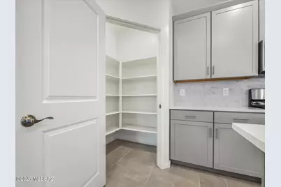 6913 W Indian Clover Way, Tucson, AZ 85757 - Photo 3