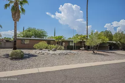 6802 E Rosewood Circle, Tucson, AZ 85710 - Photo 3