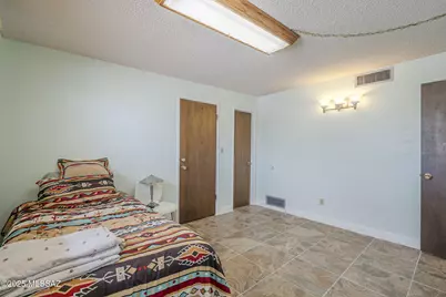 6802 E Rosewood Circle, Tucson, AZ 85710 - Photo 23