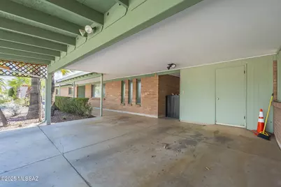 6802 E Rosewood Circle, Tucson, AZ 85710 - Photo 5