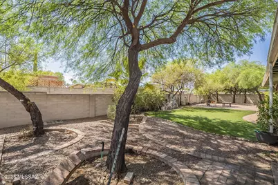 6802 E Rosewood Circle, Tucson, AZ 85710 - Photo 41