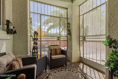 1680 W Mariquita Street, Green Valley, AZ 85622 - Photo 5