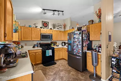 1679 W Camino Acierto, Sahuarita, AZ 85629 - Photo 11