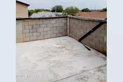 7363 S Bolingbroke Avenue, Tucson, AZ 85746 - Photo 7