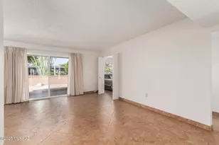 1126 S Alpine Cir, Green Valley, AZ 85614 - Photo 5