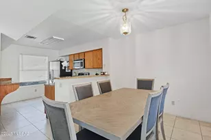 2607 W Kassandra Pl, Tucson, AZ 85745 - Photo 13