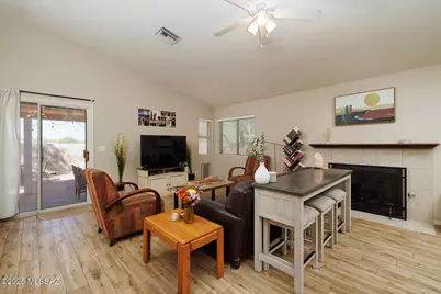 1333 N Thunder Ridge Drive, Tucson, AZ 85745 - Photo 3
