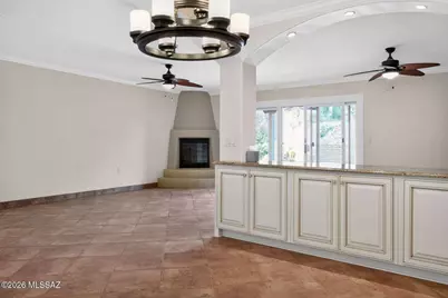 8596 N Coral Ridge Loop, Tucson, AZ 85704 - Photo 17