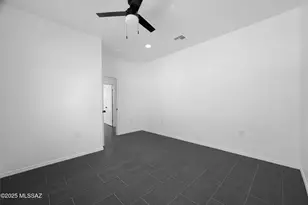 5738 E Hermans Rd, Tucson, AZ 85756 - Photo 13