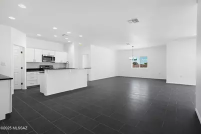 5738 E Hermans Road, Tucson, AZ 85756 - Photo 9