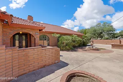 969 Circulo Golondrina, Rio Rico, AZ 85648 - Photo 5