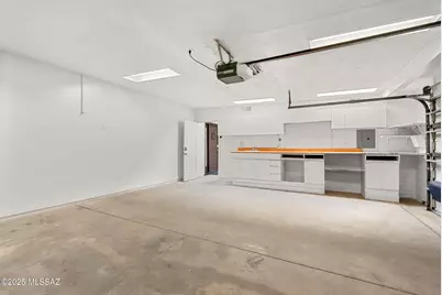 7642 E Edison Street, Tucson, AZ 85715 - Photo 33