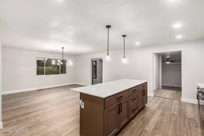 8943 S Emerald Lane, Hereford, AZ 85615 - Photo 11