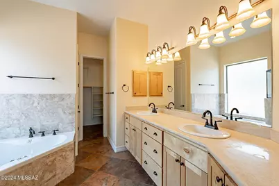851 E Florida Saddle Court, Green Valley, AZ 85614 - Photo 27