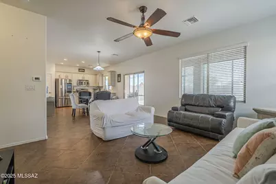 12063 W Formosa Lane, Marana, AZ 85653 - Photo 5