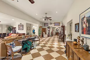 10680 E Camino Tesote Pl, Tucson, AZ 85749 - Photo 7