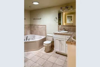 2035 E Edison Street, Tucson, AZ 85719 - Photo 9