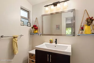 540 E Deone Circle, Tucson, AZ 85704 - Photo 19