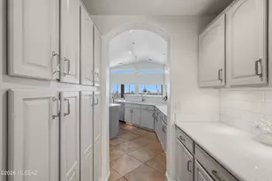 60907 E Rock Ledge Loop, Saddlebrooke, AZ 85739 - Photo 7