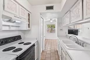 6557 E Calle La Paz, Tucson, AZ 85715 - Photo 11