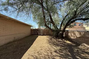 1755 N 4th Ave, Tucson, AZ 85705 - Photo 21