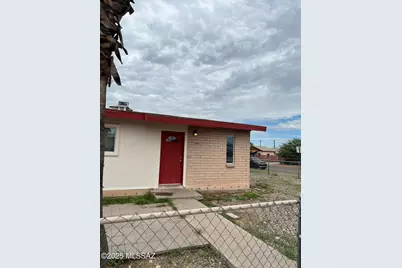 1755 N 4th Avenue, Tucson, AZ 85705 - Photo 1