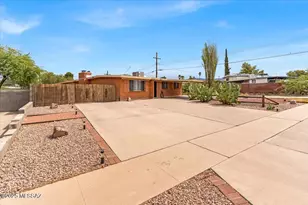 8325 E 18th St, Tucson, AZ 85710 - Photo 3